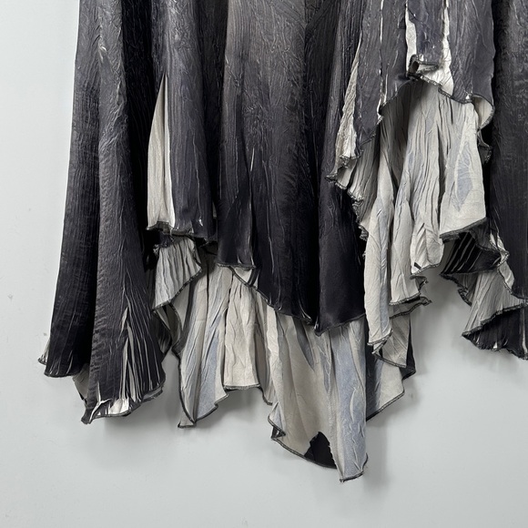 Komarov Asymmetrical Y2K Gradient Fairy Dress in Gray and Black - Picture 5 of 9